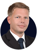 Tom-Oliver<br>Regenauer