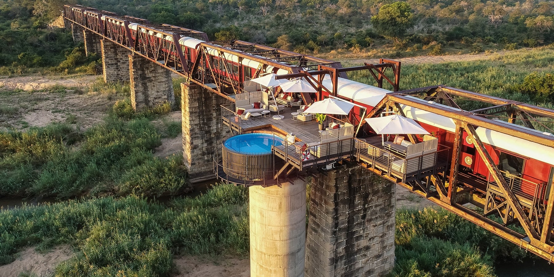 Kruger Shalati — der Zug auf der Brücke über dem Sabie River