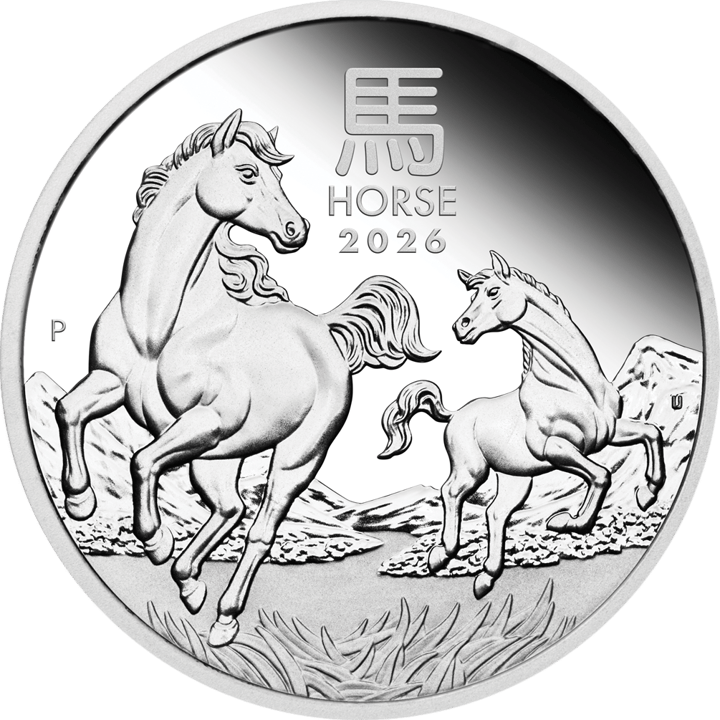 Imagen de la cara del animal: una yegua con su potro al galope ante montañas, arriba el carácter 馬 y HORSE 2026, a la izquierda una P